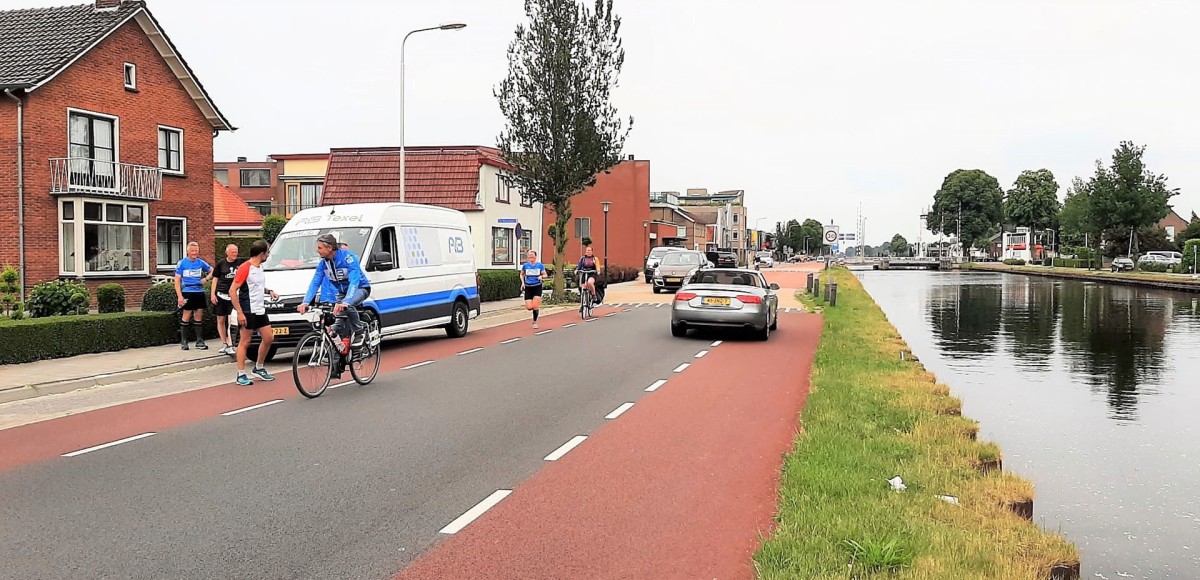 Teamleden van Roparun Texel onderweg